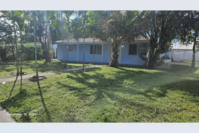 1040 N 70th Ave, Hollywood, FL 33024 - Photo 1