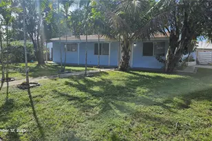 1040 N 70th Ave, Hollywood, FL 33024 - Photo 1
