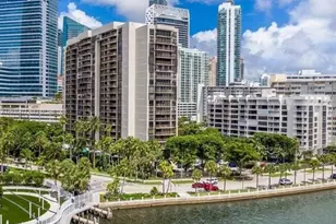 1450 Brickell Bay Dr, Miami, FL 33131 - Photo 1