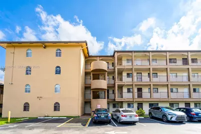 8851 NW 119th St #4304, Hialeah Gardens, FL 33018 - Photo 1