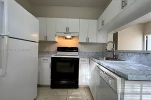 671 Cypress Lake Blvd, Deerfield Beach, FL 33064 - Photo 1