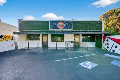 Pizzeria and Cafeteria For Sale in Hialeah, Hialeah, FL 33016 - Photo 1