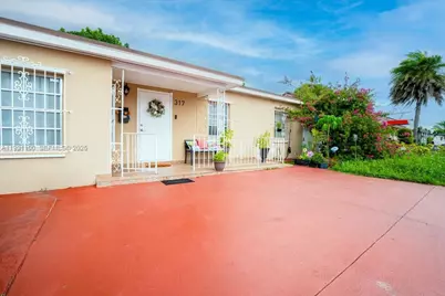 317 W 36th St #317, Hialeah, FL 33012 - Photo 1