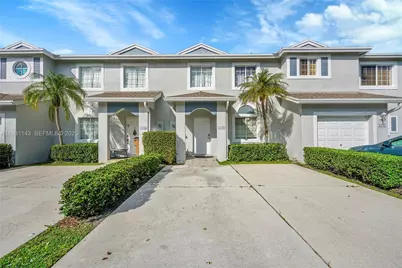 1121 SW 44th Ave, Deerfield Beach, FL 33442 - Photo 1