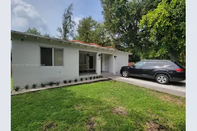 3689 SW 1st Ave, Miami, FL 33145 - Photo 1