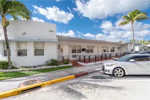 400 81st St, Miami Beach, FL 33141 - Photo 1