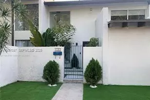 6604 SW 114th Ave, Miami, FL 33173 - Photo 1