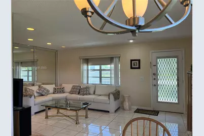 720 Burgundy O #720, Delray Beach, FL 33484 - Photo 1