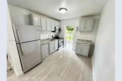 631 NW 11th Ave #C, Fort Lauderdale, FL 33311 - Photo 1