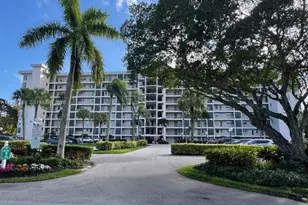 3100 N Palm Aire Dr, Pompano Beach, FL 33069 - Photo 1