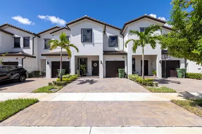 15953 SW 2nd Pl #15953, Pembroke Pines, FL 33027 - Photo 1
