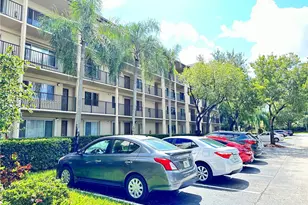 1301 SW 142nd Ave, Pembroke Pines, FL 33027 - Photo 1