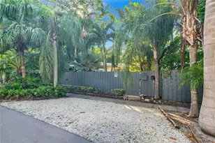 205 NE 16th Terrace, Fort Lauderdale, FL 33301 - Photo 1