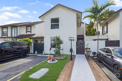 10310 NW 5th Ter #4-26, Miami, FL 33172 - Photo 1