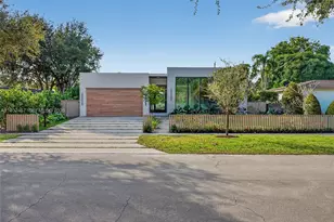830 Oriole Ave, Miami Springs, FL 33166 - Photo 1