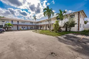 1816 McKinley St, Hollywood, FL 33020 - Photo 1