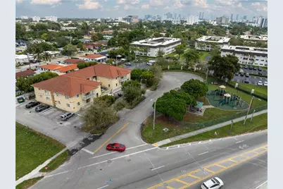 2185 NW 16th Ter #13, Miami, FL 33125 - Photo 1