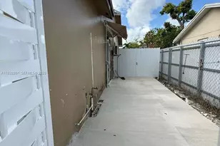 25948 SW 132nd Ave, Homestead, FL 33032 - Photo 1