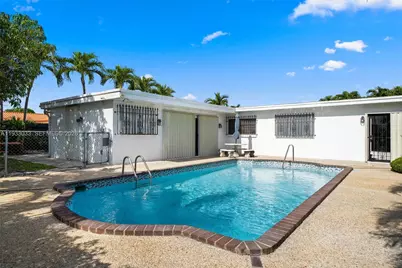 8490 Grand Canal Dr, Miami, FL 33144 - Photo 1