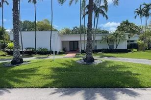 17025 SW 80th Ct, Palmetto Bay, FL 33157 - Photo 1