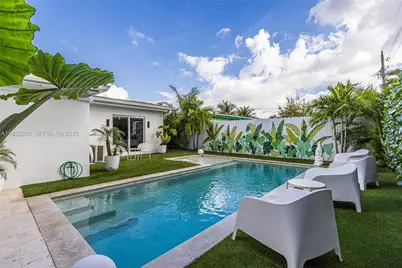 818 NW 29th Ct, Wilton Manors, FL 33311 - Photo 1