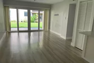 8893 Fontainebleau Blvd, Miami, FL 33172 - Photo 1