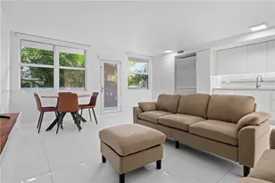 301 Jefferson Ave, Miami Beach, FL 33139 - Photo 1