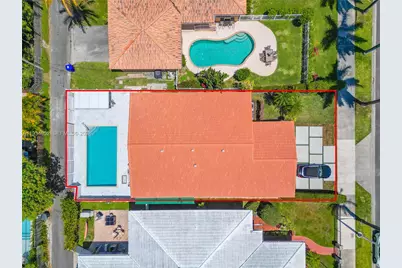 1045 Hollywood Blvd, Hollywood, FL 33019 - Photo 1
