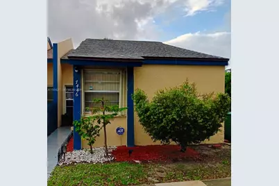 7446 NW 34th St #7446, Lauderhill, FL 33319 - Photo 1
