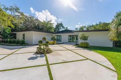 7760 SW 125th Ter, Pinecrest, FL 33156 - Photo 1