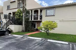 511 NW 82nd Ave, Miami, FL 33126 - Photo 1