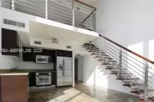 41 SE 5th St, Miami, FL 33131 - Photo 1