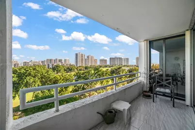 20225 NE 34th Ct #719, Aventura, FL 33180 - Photo 1