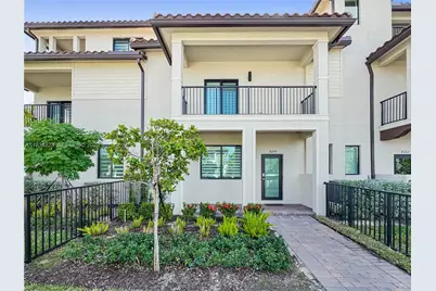 8206 NW 43rd St, Doral, FL 33166 - Photo 1