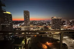 92 SW 3rd St, Miami, FL 33130 - Photo 1