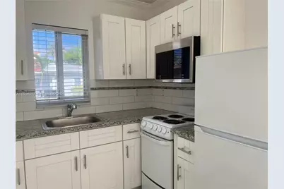 159 NE 75th St #1, Miami, FL 33138 - Photo 1