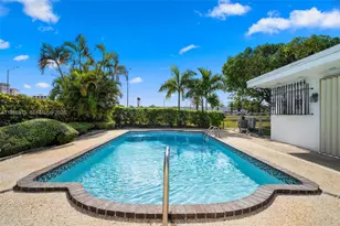 8490 Grand Canal Dr, Miami, FL 33144 - Photo 1