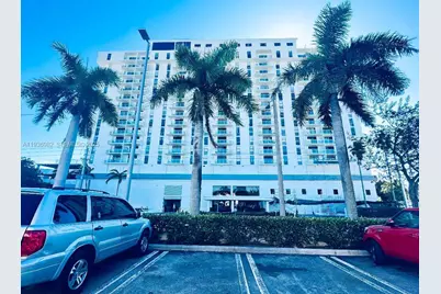 13499 Biscayne Blvd #409, North Miami, FL 33181 - Photo 1