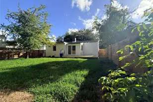 561 NW 41st St, Miami, FL 33127 - Photo 1