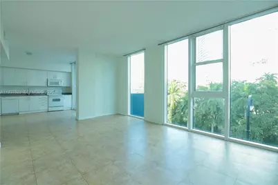 275 NE 18th St #410, Miami, FL 33132 - Photo 1