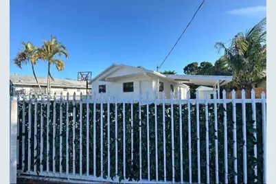 655 NW 2nd St #A, Florida City, FL 33034 - Photo 1