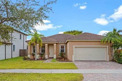 1924 SE 17th Ct, Homestead, FL 33035 - Photo 1