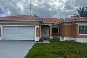 1304 SE 7th Ct, Homestead, FL 33033 - Photo 1