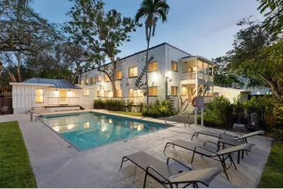 3677 Poinciana Ave #6A, Miami, FL 33133 - Photo 1