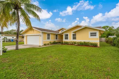 4501 SW 26th St, West Park, FL 33023 - Photo 1