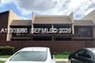 6241 SW 116th Pl, Miami, FL 33173 - Photo 1