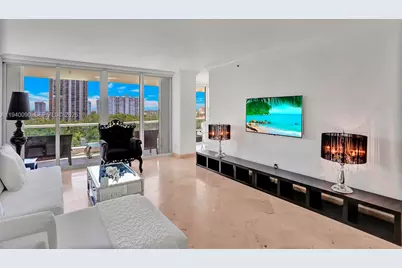 7000 Island Blvd #808, Aventura, FL 33160 - Photo 1