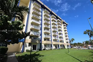 4550 NW 9th St, Miami, FL 33126 - Photo 1