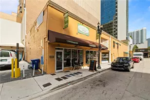 21 NW Miami Ct, Miami, FL 33128 - Photo 1