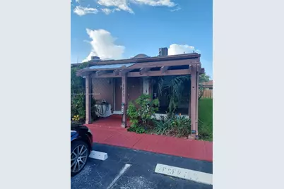 2675 S Parkview Dr #2675, Hallandale Beach, FL 33009 - Photo 1